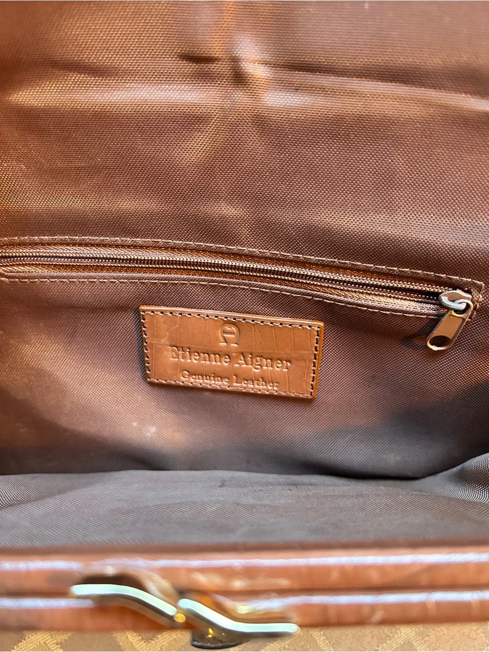 Vintage Etienne Aigner Brown Croc-Embossed Leather Crossbody Purse